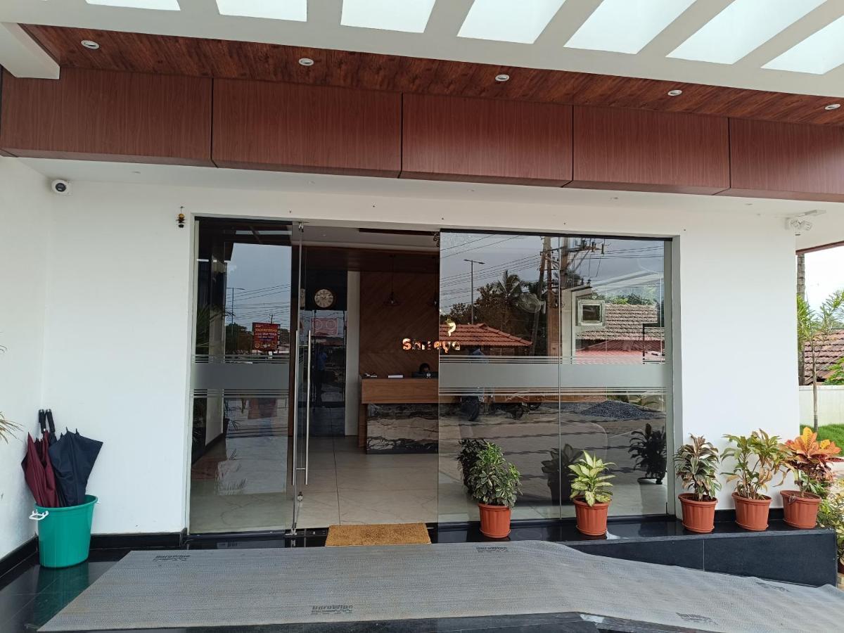 Shrreyas Inn Boarding & Lodging كوندابور المظهر الخارجي الصورة